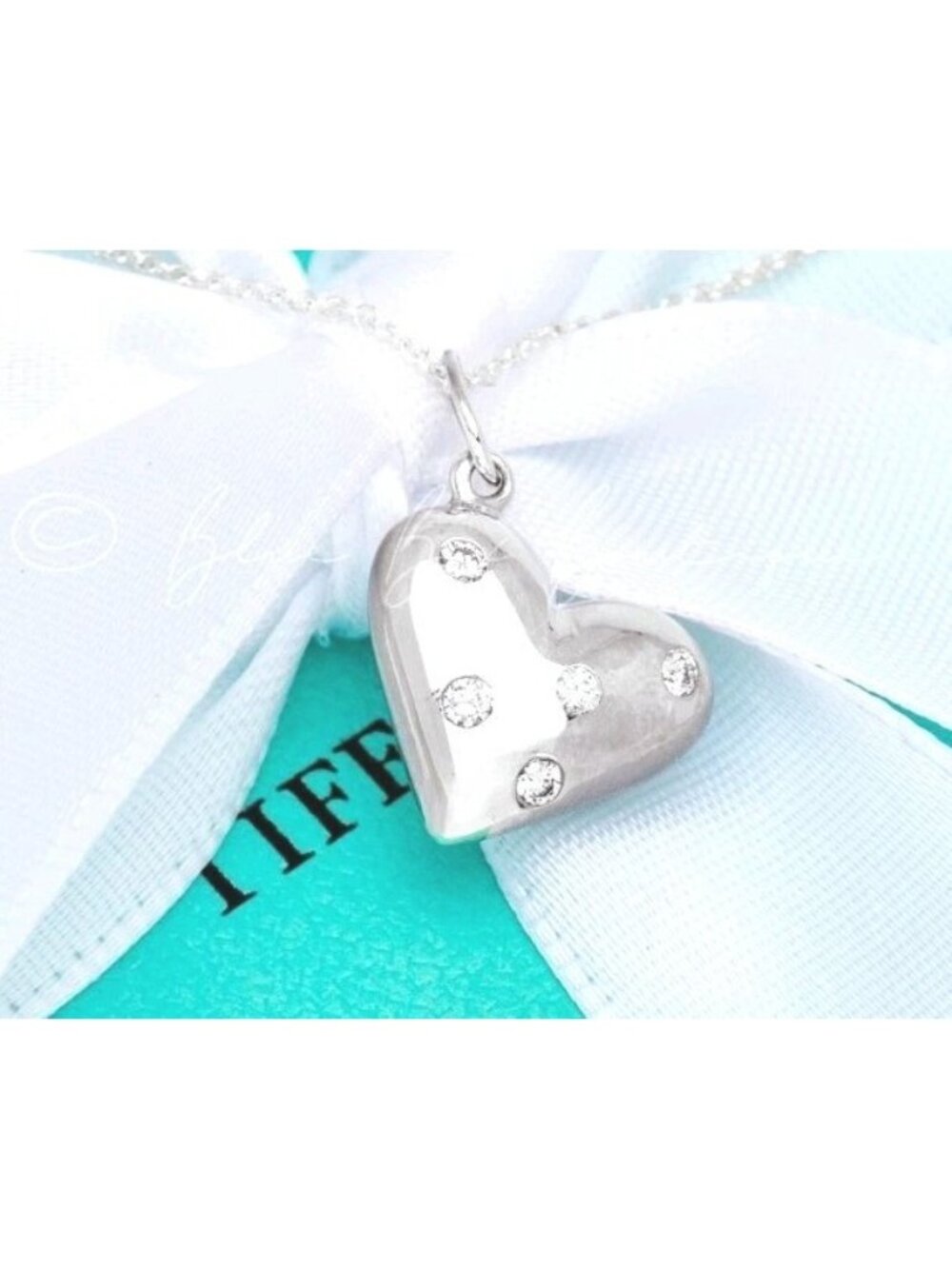 Tiffany & Co. Diamond Heart Pendant Etoile 5-Diamond Puffy Heart Necklace Silver